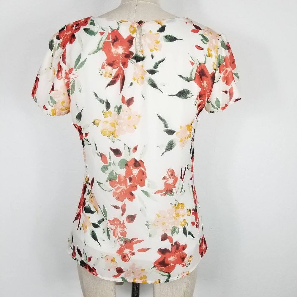 MIKAROSE Floral Lined Pleated Blouse - Picture 4 of 6